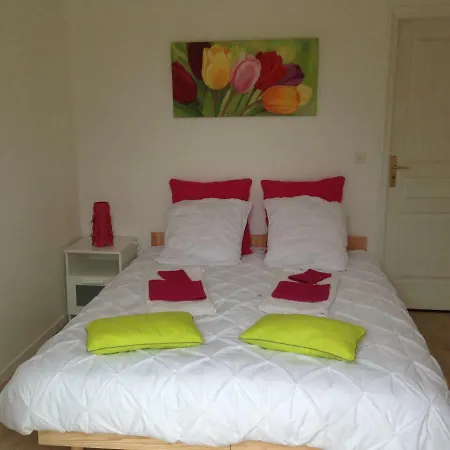Le Clos Saint Jean Bed & Breakfast Sainte-Honorine-des-Pertes
