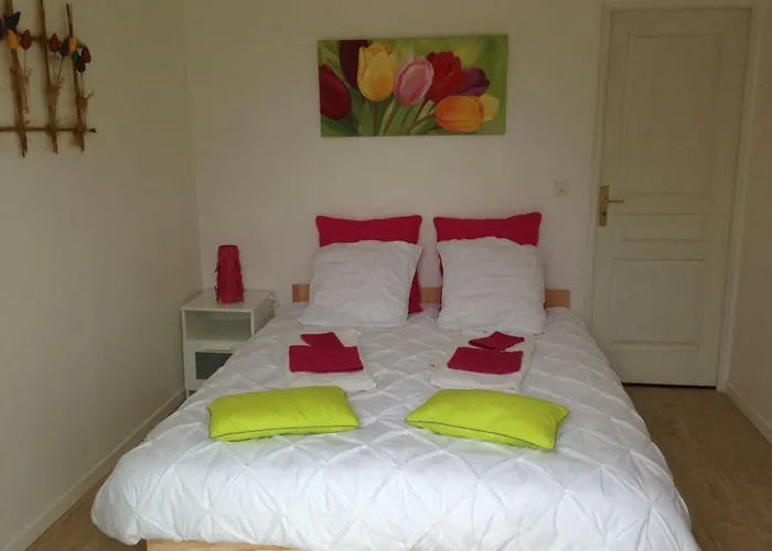 Le Clos Saint Jean Bed & Breakfast Sainte-Honorine-des-Pertes